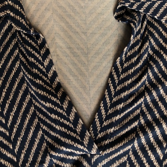 Diane Von Furstenburg Silk Maternity Blouse - Picture 3 of 5